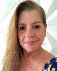 alexandra Cardoso M